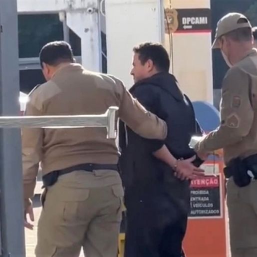 Suspeito de matar criança de dois anos em Treze Tílias se entrega a polícia