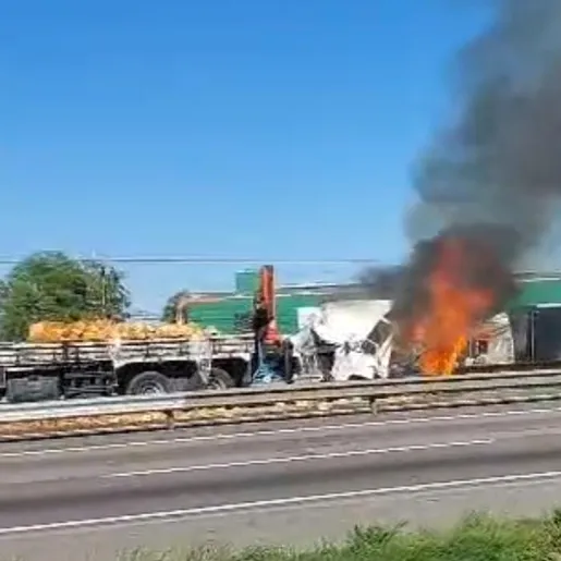 Acidentes deixam ao menos 18 mortos em estradas federais de SC durante o Carnaval