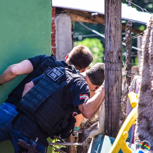 DIC e forças de segurança realizam operação em São Miguel do Oeste