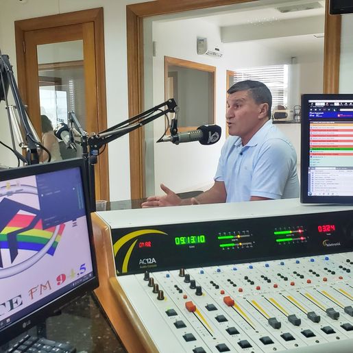 Rádio Oeste recebe lideranças para avaliações de 2023 e projeções para 2024