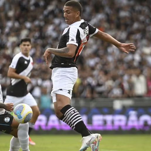 Vasco bate o Grêmio na estreia do Brasileirão 2024