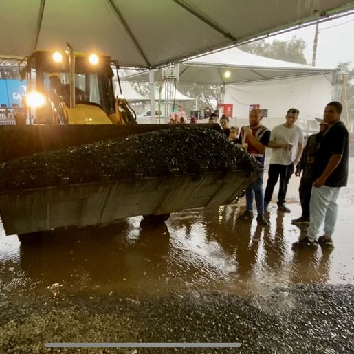 Chuva causa transtornos, mas não afeta programação da Faismo 2022