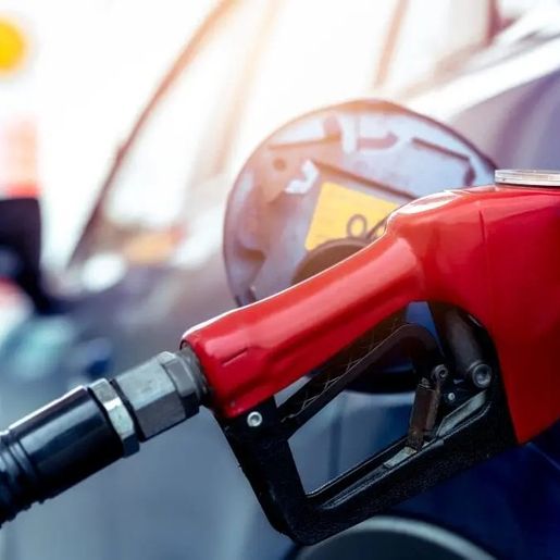 Gasolina fecha ano de preço estável em SC, mas começa 2026 com alta e chega a R$ 6,41
