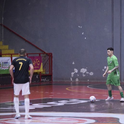 Futsal São Miguel aplica nova goleada e está na semifinal da Série Ouro