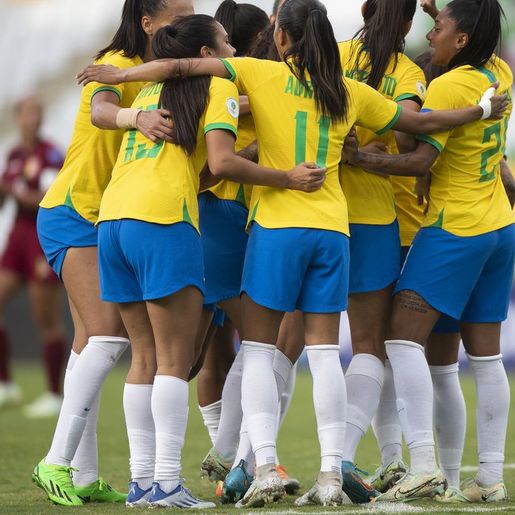 Brasil goleia Panamá na estreia da Copa do Mundo Feminina