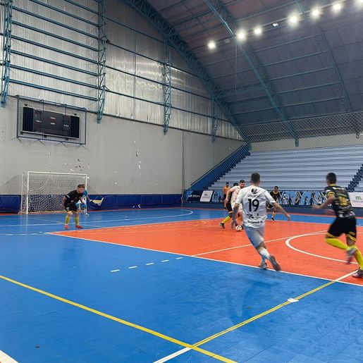 Futsal São Miguel goleia Campos Novos pela Série Ouro