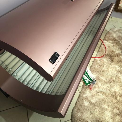 Clínica clandestina de bronzeamento artificial é interditada em Maravilha