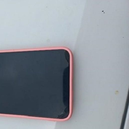 Homem rouba celular e é perseguido e detido por populares