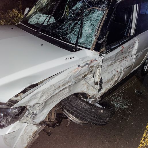 VÍDEO: Colisão envolvendo ambulância deixa feridos na SC-163 em Descanso