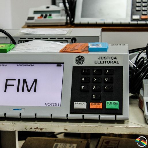 Prazos para eleitor justificar voto terminam em dezembro e janeiro