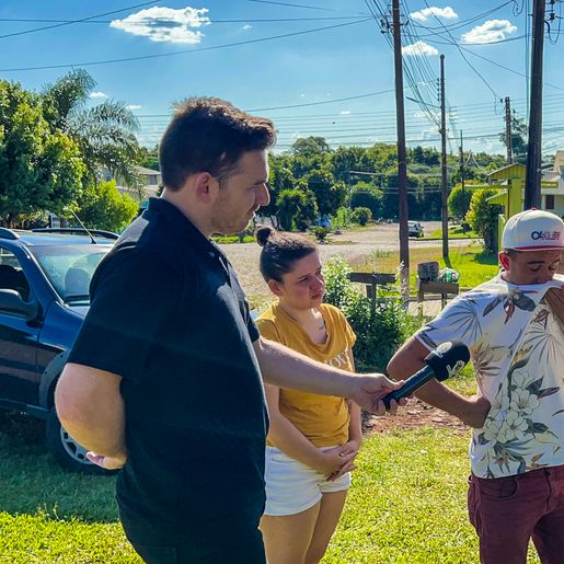 VÍDEO: Empresário doa casa para família que perdeu tudo em incêndio