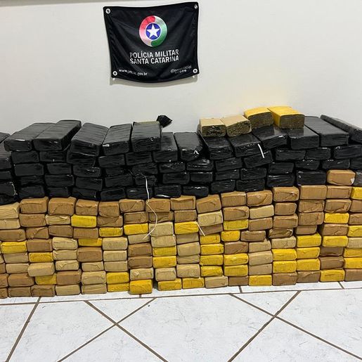 Operação policial apreende 190 kg de maconha em Cunha Porã