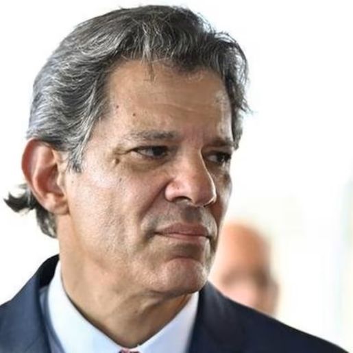 Governo vai baixar IOF e rever isenções fiscais, anuncia Haddad