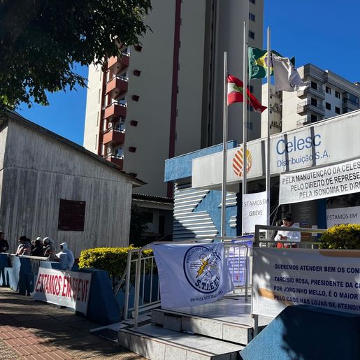 Após três dias de greve, servidores da Celesc em São Miguel do Oeste retornam ao trabalho
