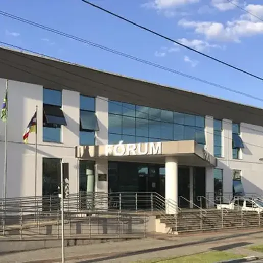 Homem que transmitiu HIV é condenado por morte da esposa