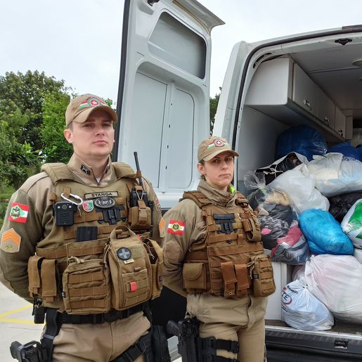 11º BPM/Fron entrega doações arrecadadas para desabrigados no Rio Grande do Sul