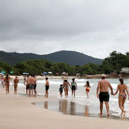 Com leve queda, SC registra 38 mortes por afogamento nesta temporada de verão