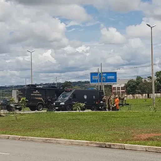 Acusados de armar bomba perto do Aeroporto de Brasília viram réus