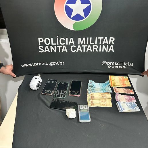 Casal é preso por tráfico de drogas em Mondaí