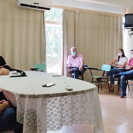 Descanso mantém uso de máscaras em locais fechados por dez dias