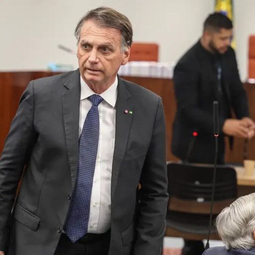 Defesa de Bolsonaro pretende recorrer e vê pena como excessiva