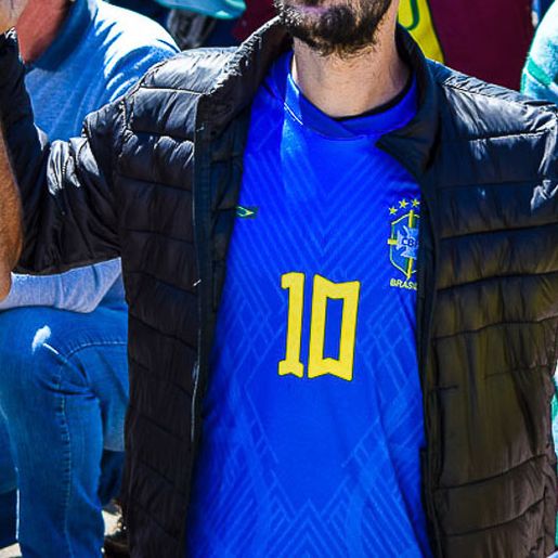 CBF pede que camisa da Seleção Brasileira não seja usada em atos de vandalismo