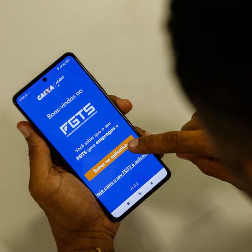 Lucro do FGTS distribuído ao trabalhador será definido neste mês e pode superar R$ 15,2 bi