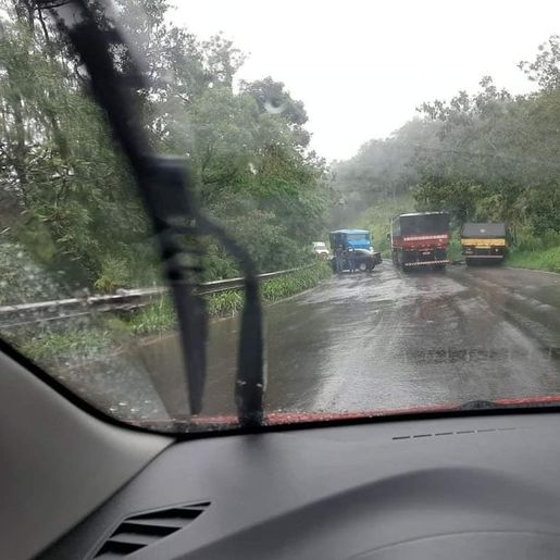 Colisão entre carro e caminhão deixa uma pessoa ferida em Mondaí