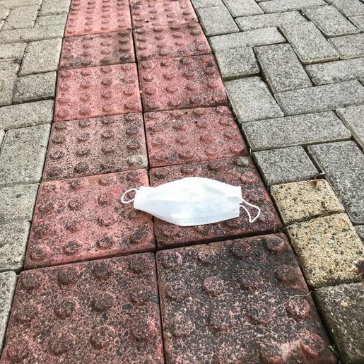 Descarte de máscaras exige cuidados especiais afirma Vigilância Epidemiológica