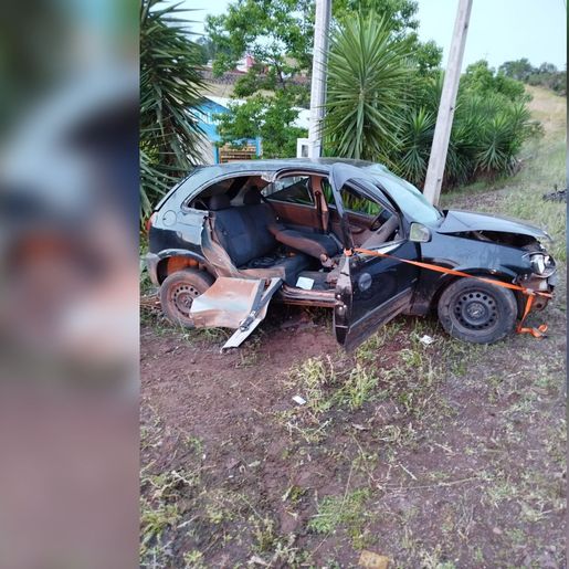 Colisão frontal deixa feridos na SC-492, em Maravilha