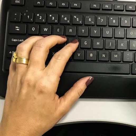 Câmara aprova projeto que limita juros do rotativo do cartão de crédito