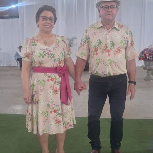 Casal de São José do Cedro se destaca em encontro regional de idosos em Dionísio Cerqueira