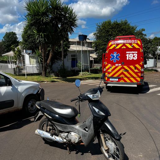 Mulher fica ferida em acidente no Bairro Jardim Peperi, em SMOeste