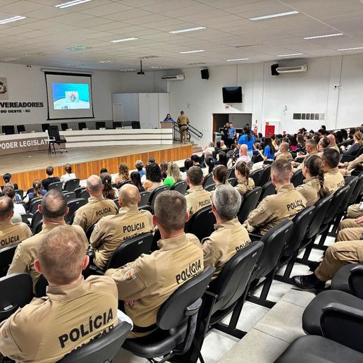 Protocolo de abordagem a autistas é tema de palestra da PM em São Miguel do Oeste