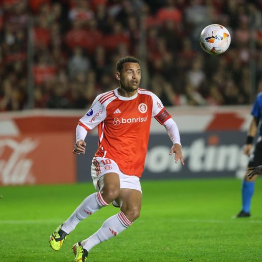 Inter vence o Delfín por 1 a 0 e avança na Sul-Americana