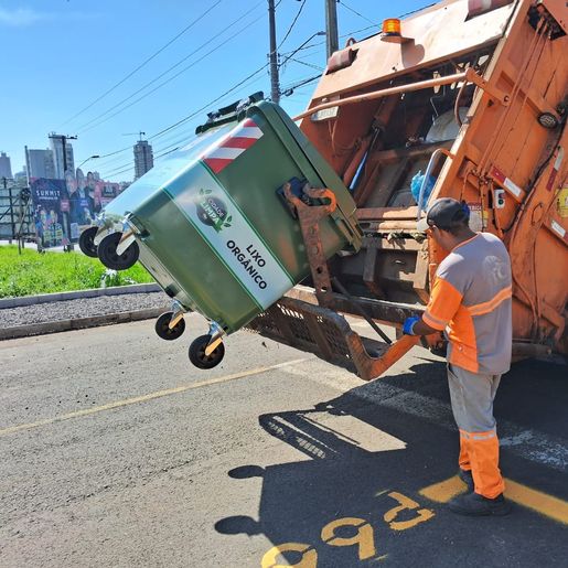 Município instala contêineres para lixo orgânico em novos bairros de SMO