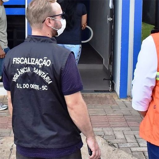 Prefeitura interdita estabelecimentos e intensifica fiscalização