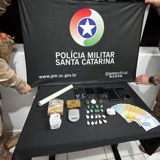 PM prende homem com drogas, dinheiro e anotações do tráfico em Descanso