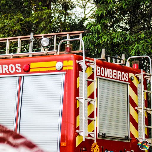 Jovem sofre ferimentos ao ser atropelada por trator no interior de Iporã do Oeste