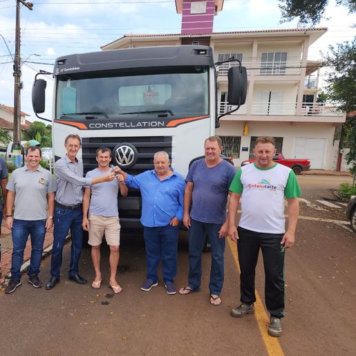 Santa Helena investe mais de R$1,5 milhões em compra de veículos e maquinários