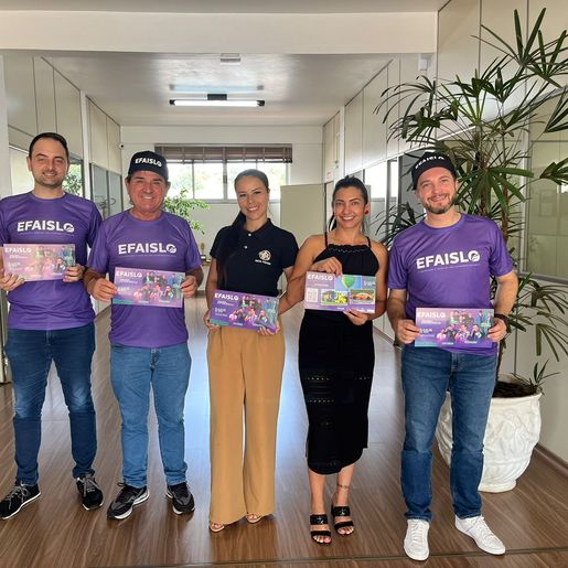 Rádio Atalaia recebe comissão da 7ª Efaislo