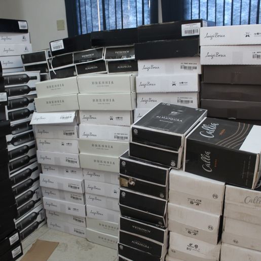 Mais de 30 mil garrafas de vinhos foram apreendidas somente esse ano na região