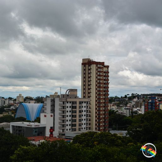 Estado tem alerta para temporais, ventania, raios e queda de granizo