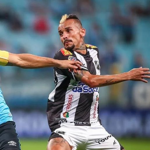 CBF altera data de jogo do Grêmio contra o Athletico-PR