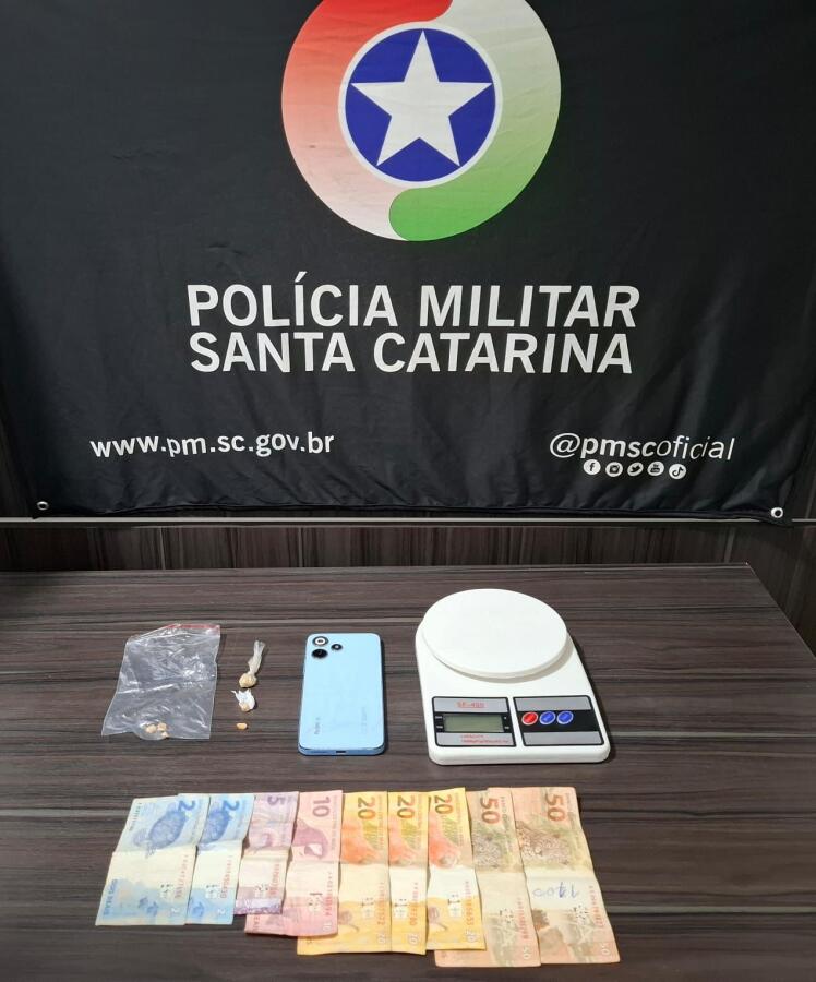 Homem é preso por tráfico de drogas durante operação policial em Maravilha