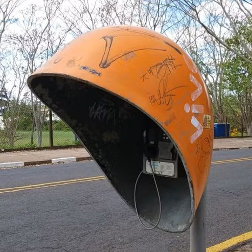 Orelhões devem ser removidos das ruas brasileiras ainda em 2026, diz Anatel