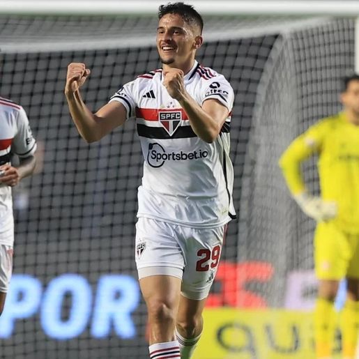 Inter faz jogo apático e perde para o São Paulo por 2 a 0 no Brasileirão