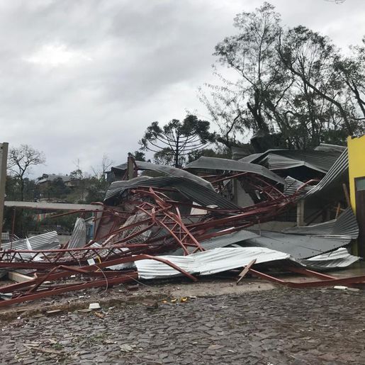 Conforme Coutinho, Descanso e Belmonte foram atingidos por um tornado F1