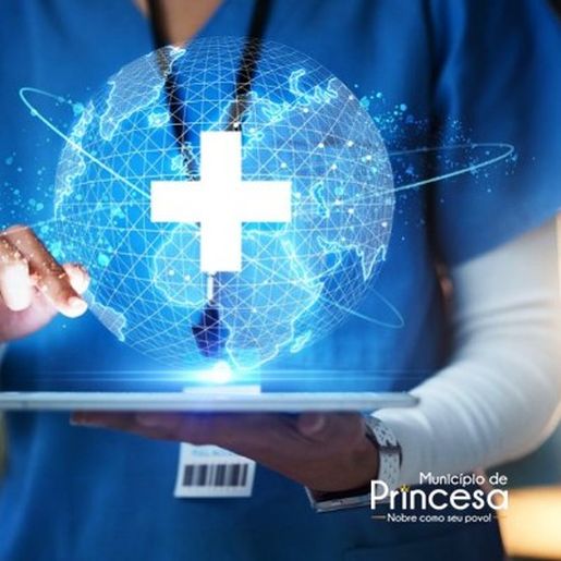 Secretária Municipal da Saúde participa de capacitação na capital do Estado