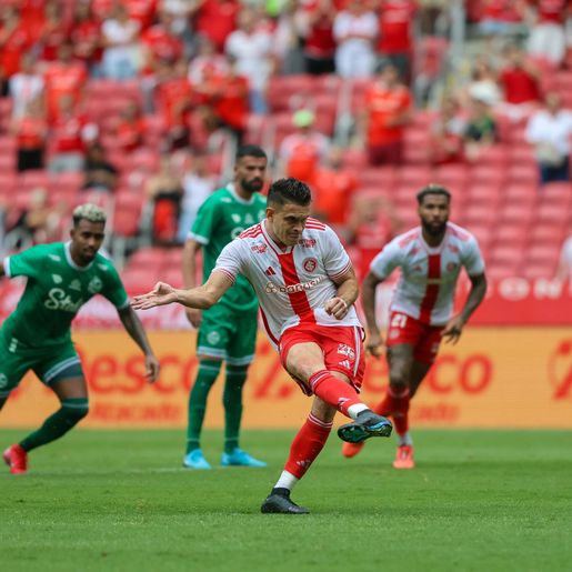 Em tarde do atacante Borré, Inter vence o Juventude no Beira-Rio